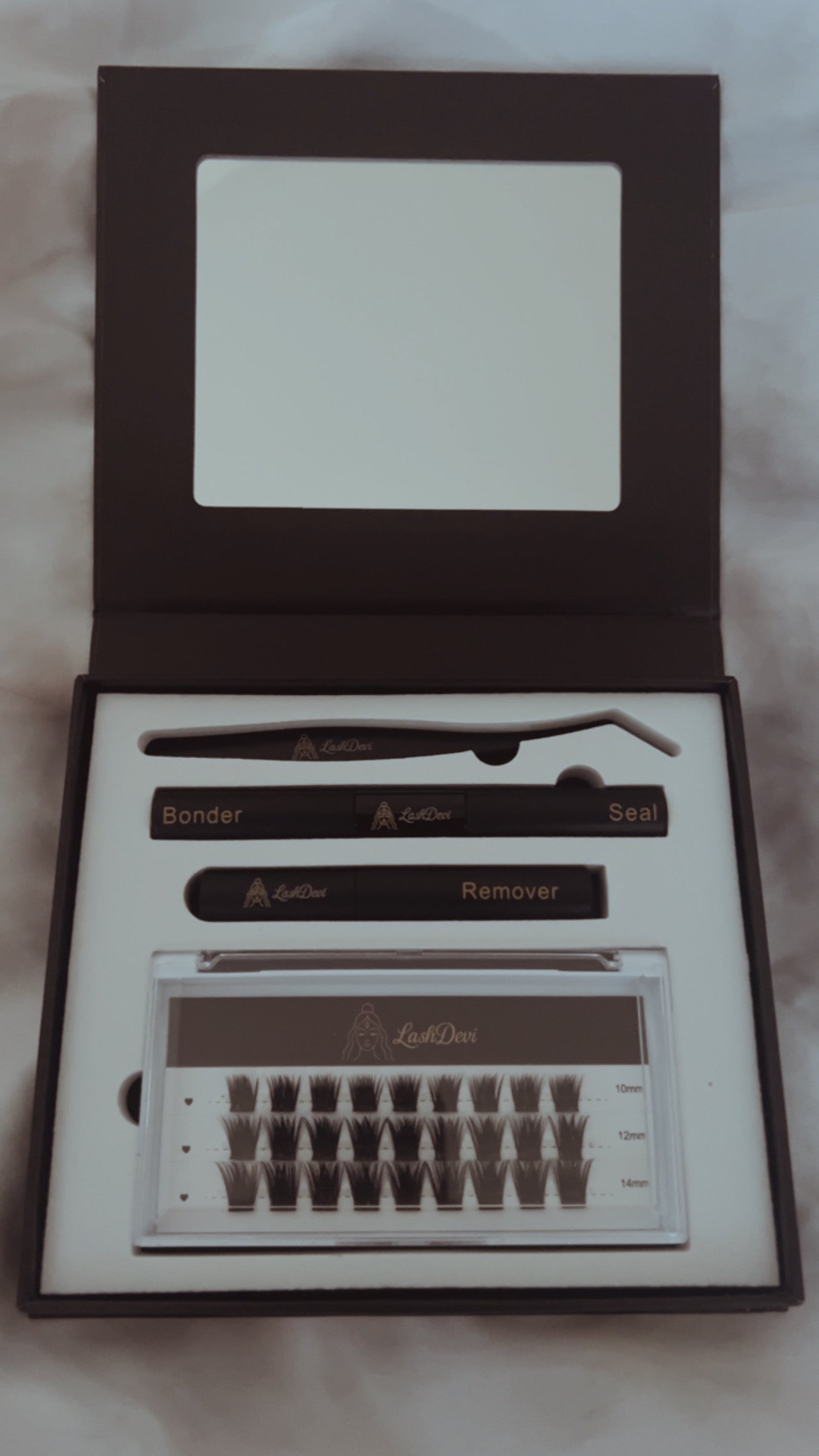 Lash Devi PRITTI - DIY luxury lash extensions